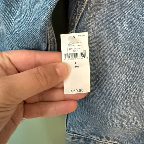 GAP Kids Distressed Denim Jacket Size L (10) - Picture 5 of 5
